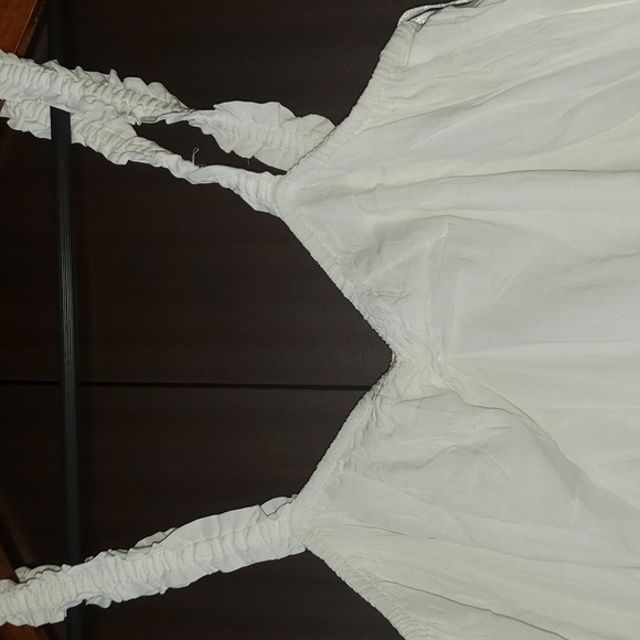 EXPRESS WHITE EYELET COTTON ROMPER, SIZE MEDIUM - Picture 4 of 11